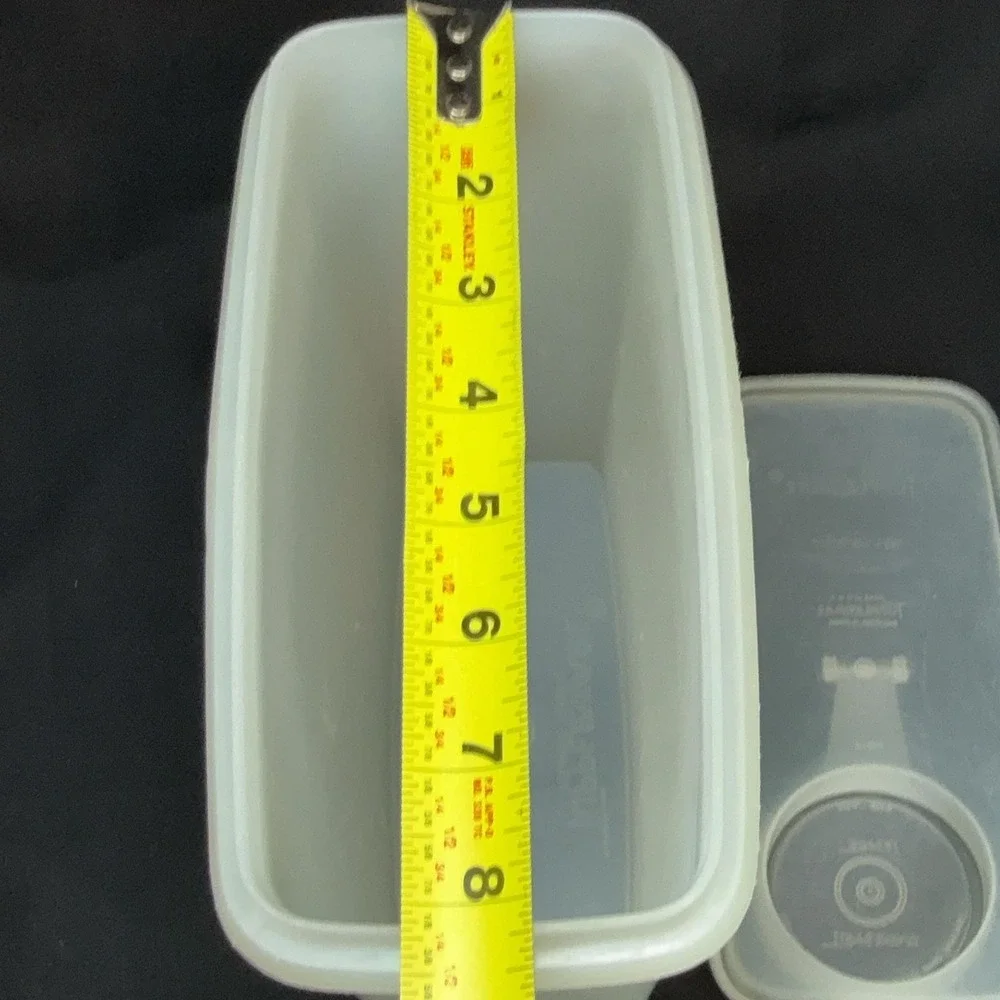 Tupperware Cereal Keeper Container Flip-Top Pour Spout Clear Plastic Storage USA